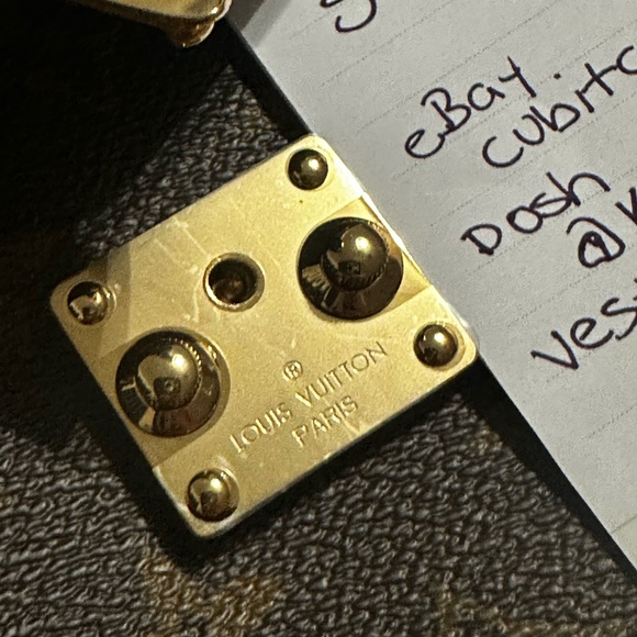 ***SOLD***** BNIB Louis Vuitton Pochette Metis Reverse 2021 - Picture 13 of 16